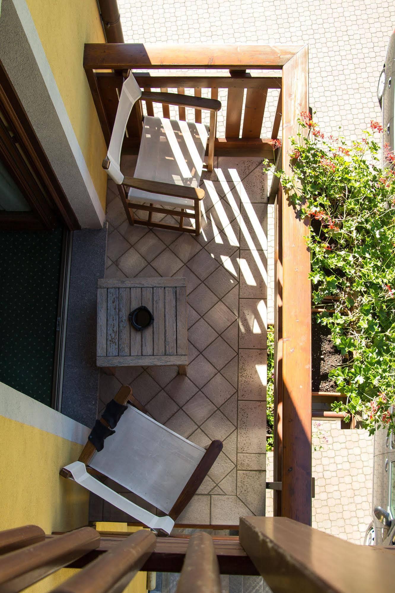 Crabun Hotel Pont-Saint-Martin Kültér fotó
